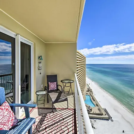 Oceanfront Panama City Beach Condo With Pool Access!